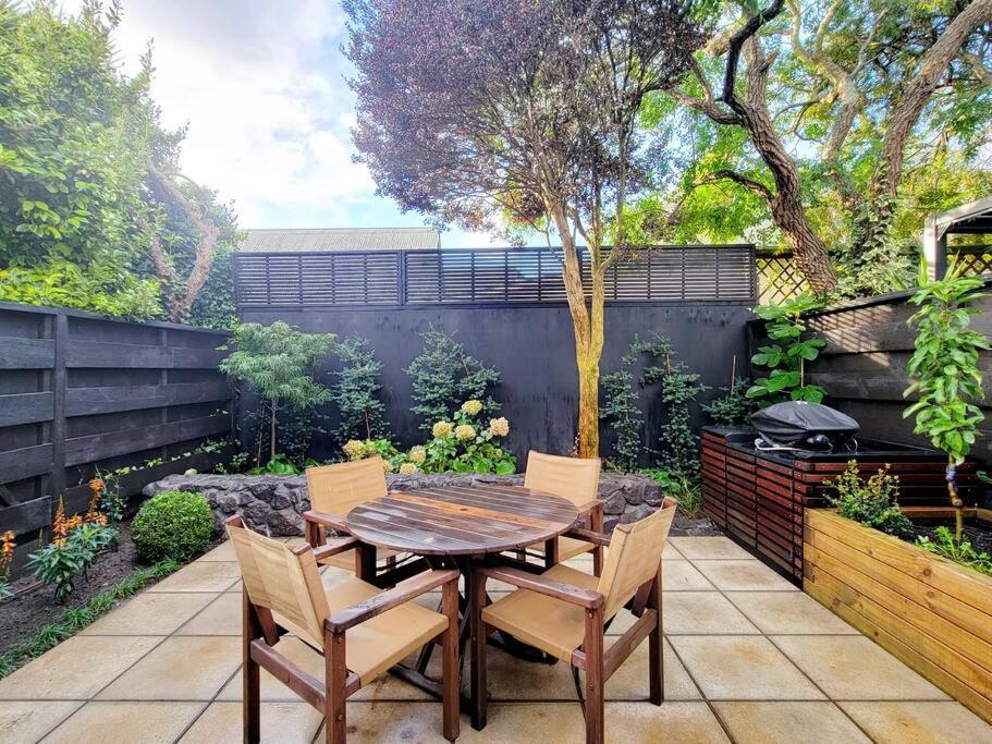 Willa Hagley Park Townhouse Christchurch Zewnętrze zdjęcie